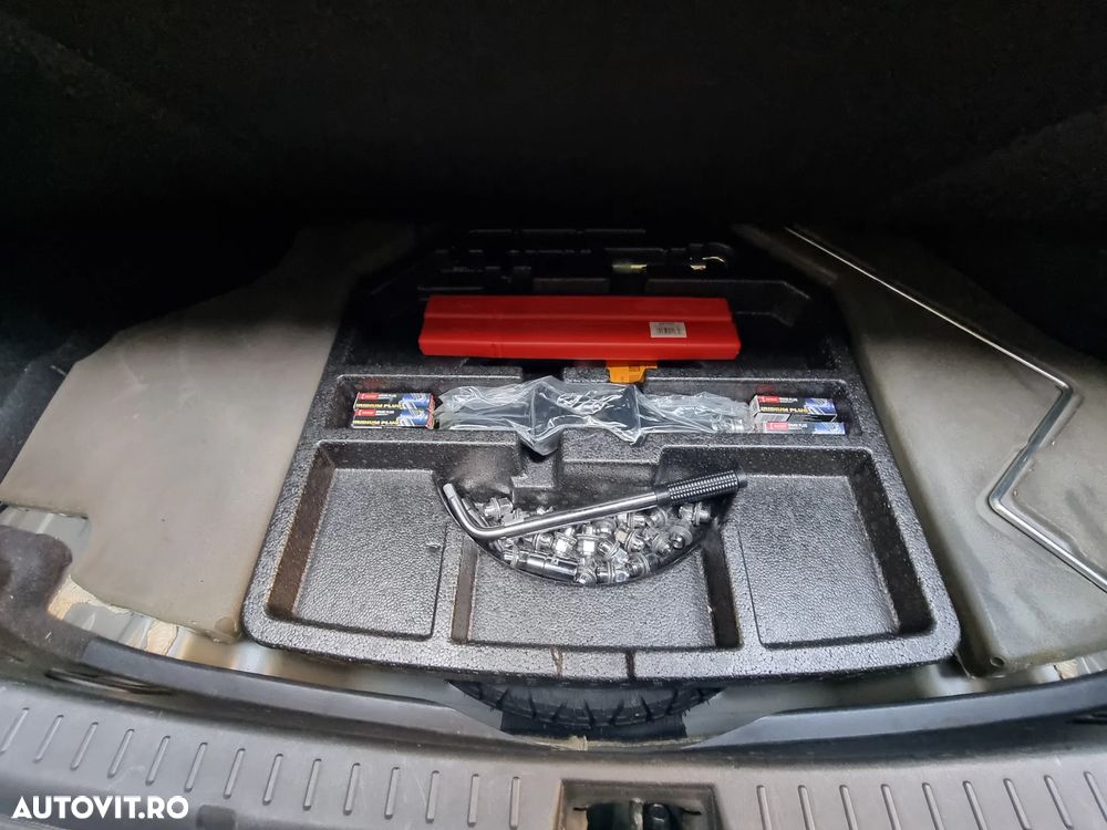 Toyota Avensis 1.8 Executive - 25