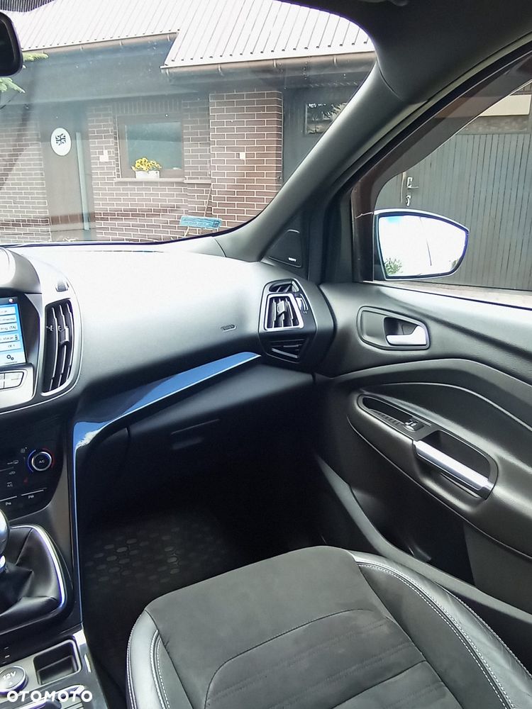 Ford Kuga 2.0 TDCi FWD ST-Line - 10