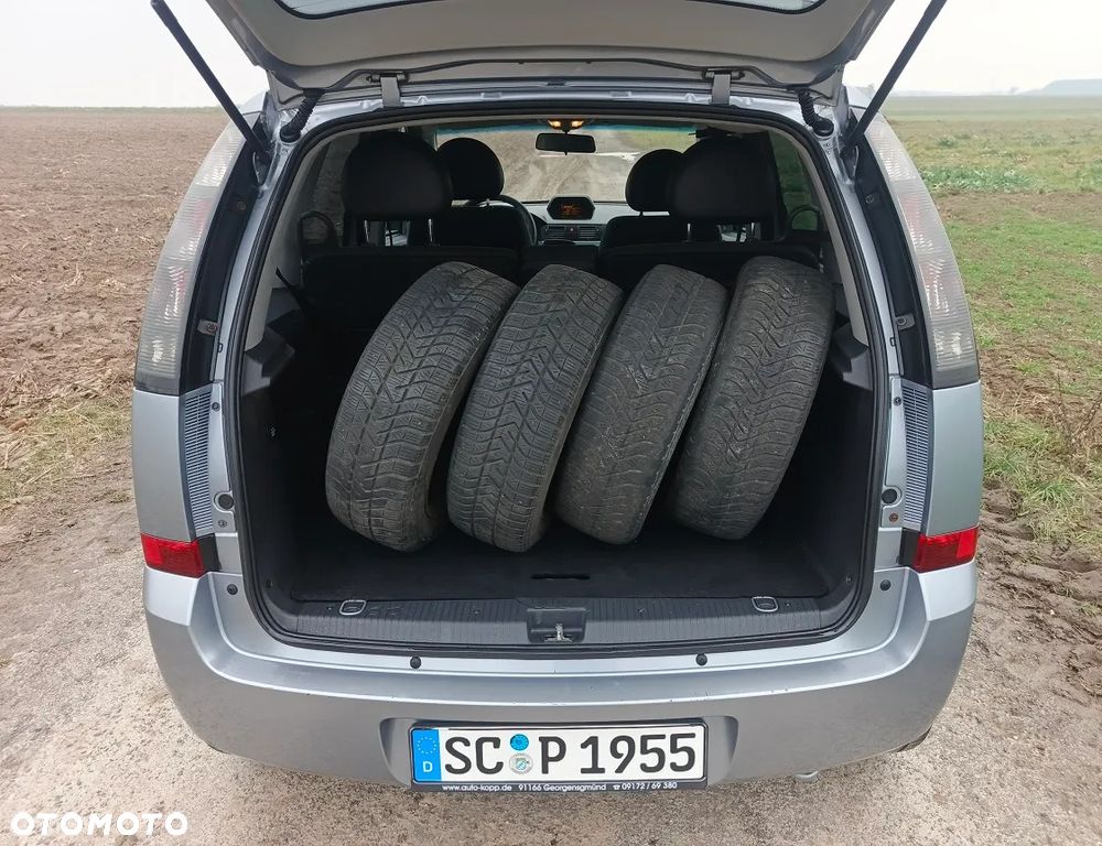 Opel Meriva 1.6 16V INNOVATION - 28