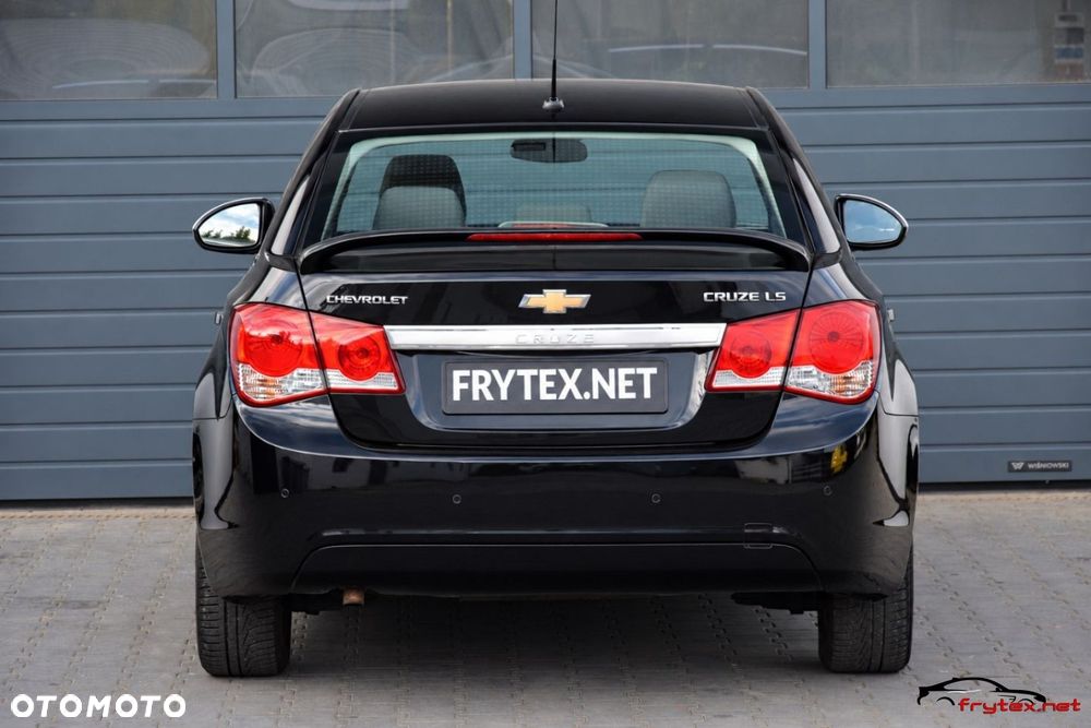 Chevrolet Cruze - 13