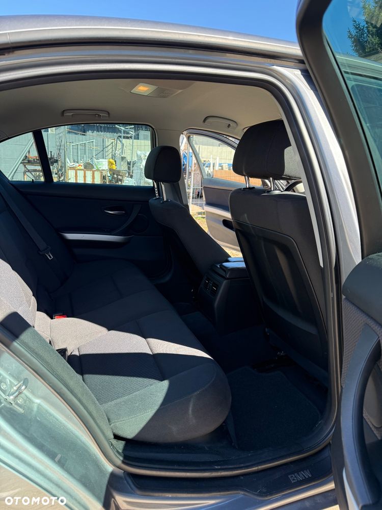 BMW Seria 3 - 10