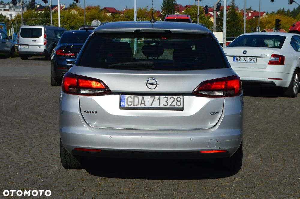 Opel Astra - 8