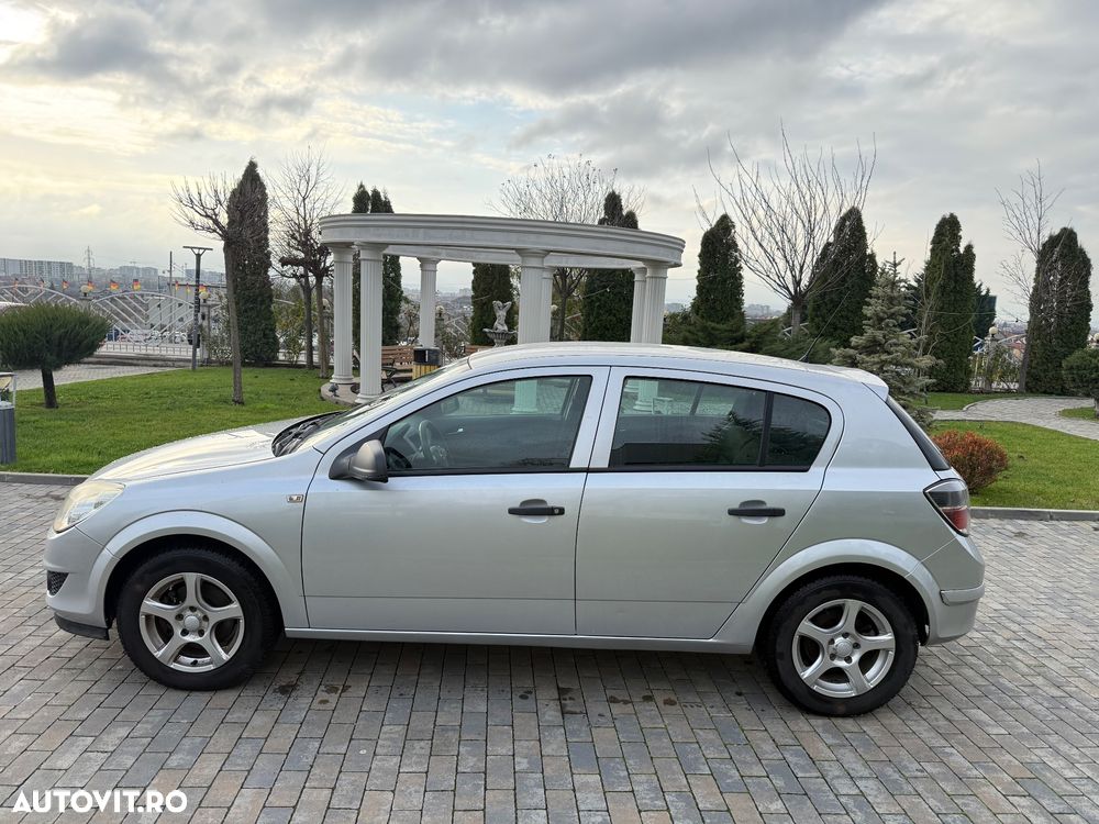 Opel Astra 1.8 Automatik Selection 110 Jahre - 4