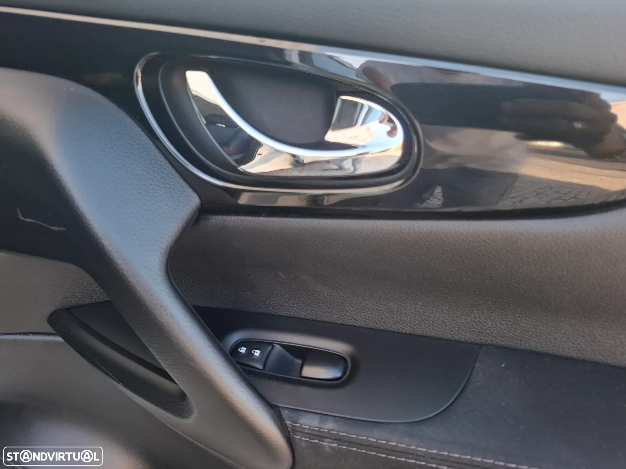 Nissan Qashqai 1.5 dCi N-Connecta - 40