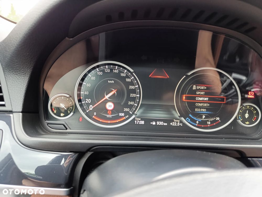 BMW Seria 5 525d Sport-Aut - 18