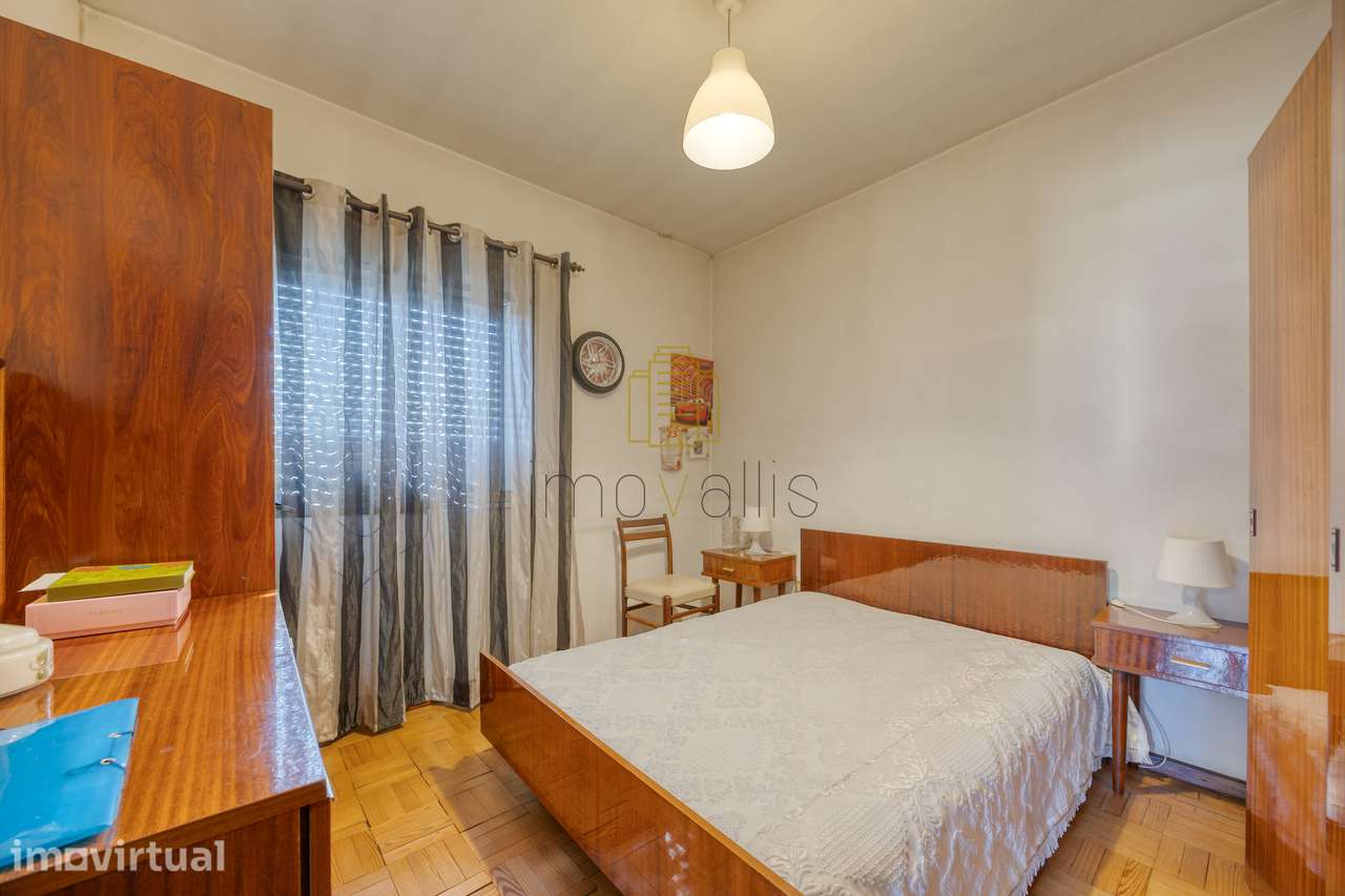 Moradia de 4 frentes em Valongo com terreno para piscina e jardim - Grande imagem: 4/29