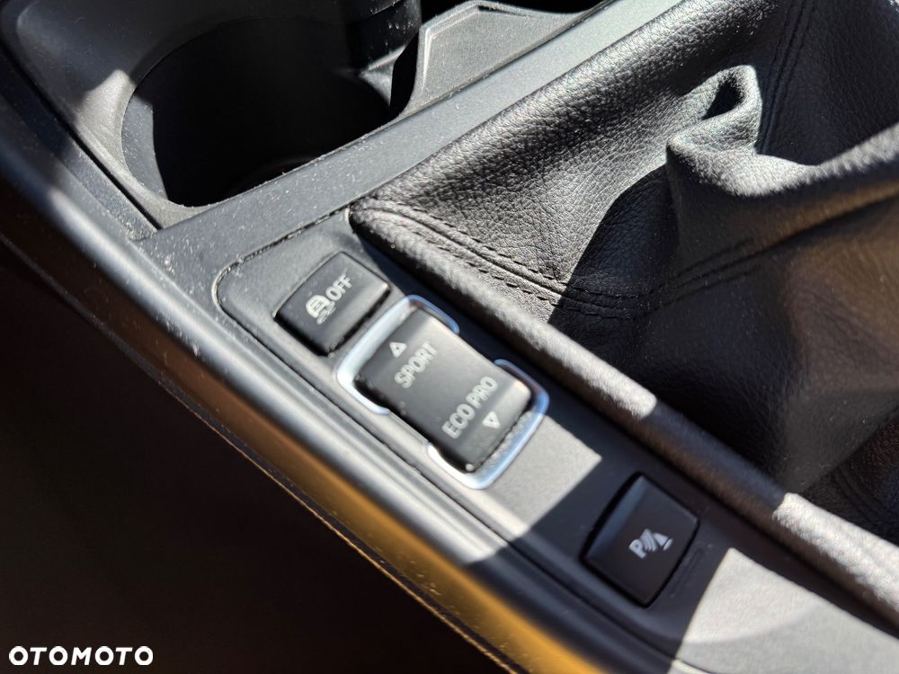 BMW Seria 1 116i - 20