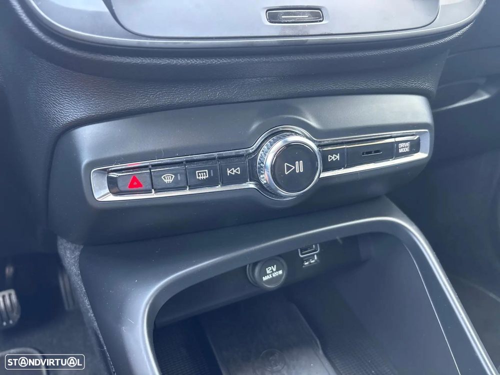 Volvo XC 40 1.5 T4 PHEV Inscription Expression - 17