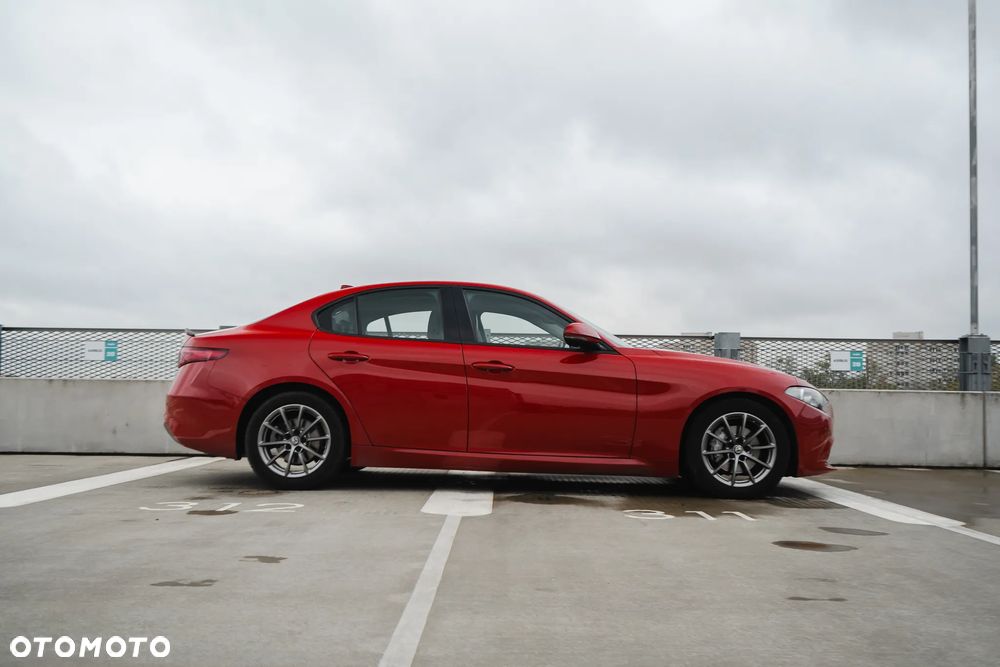 Alfa Romeo Giulia 2.2 D Turbo - 4