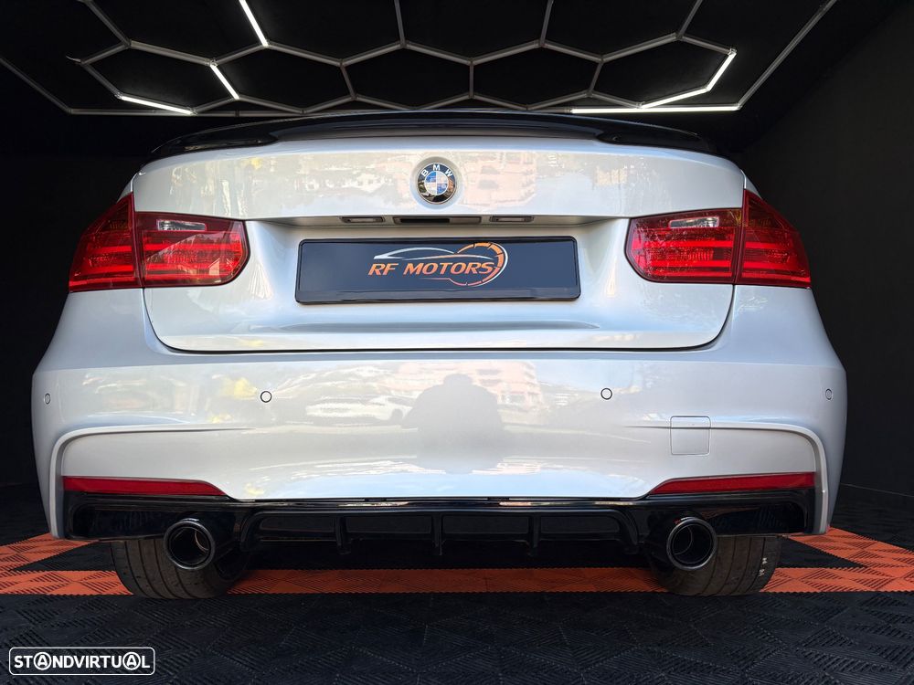 BMW 318 d Aut. Sport Line - 26
