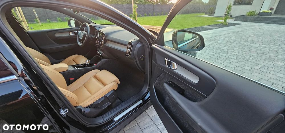 Volvo XC 40 B4 B AWD DKG Inscription - 20