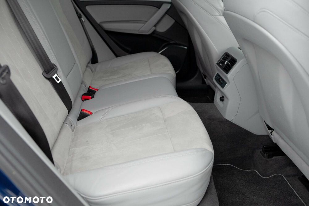 Audi Q5 Sportback - 31