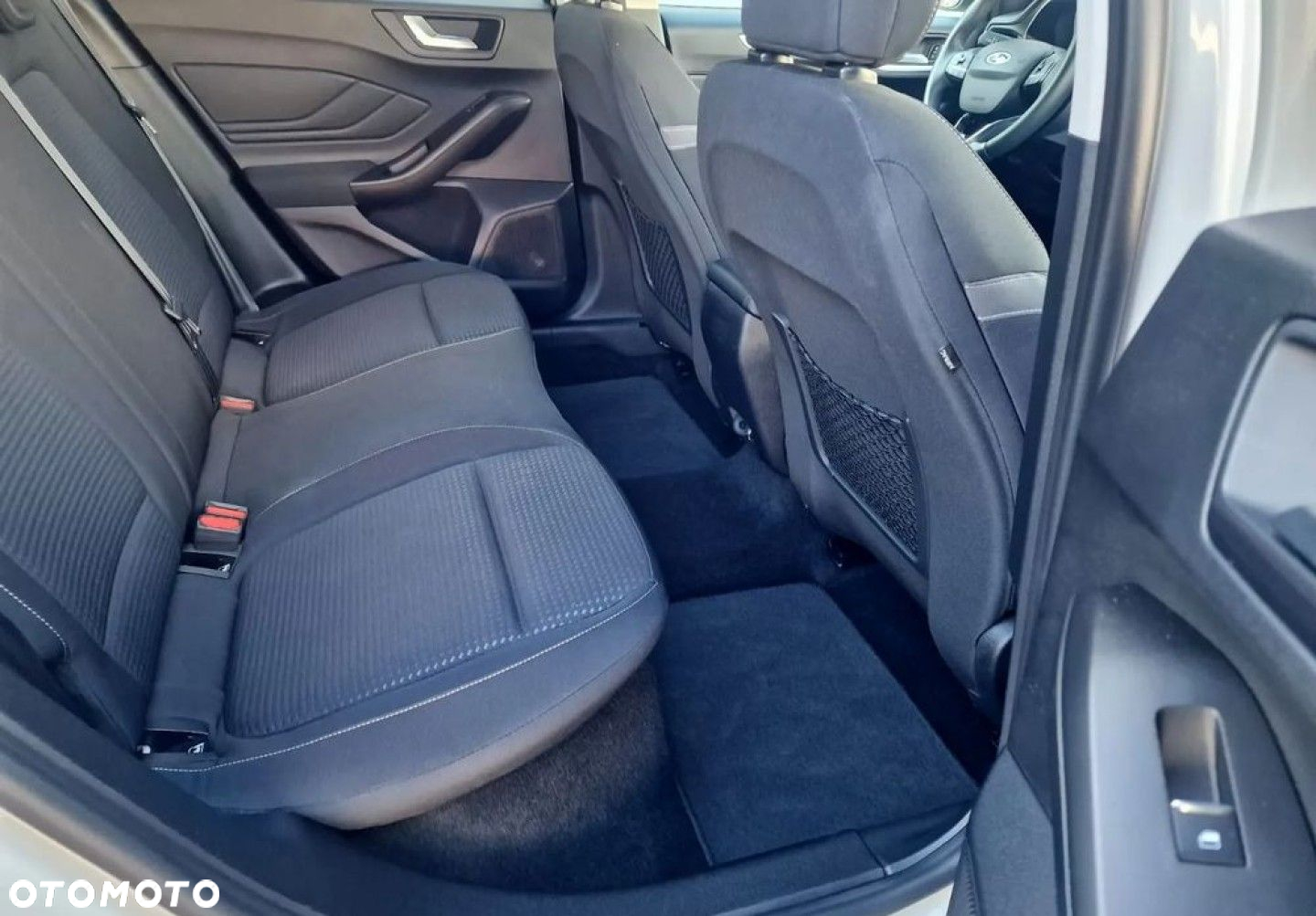 Ford Focus - 24