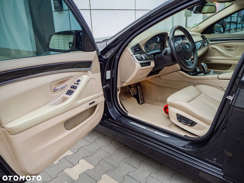 BMW Seria 5 - 15