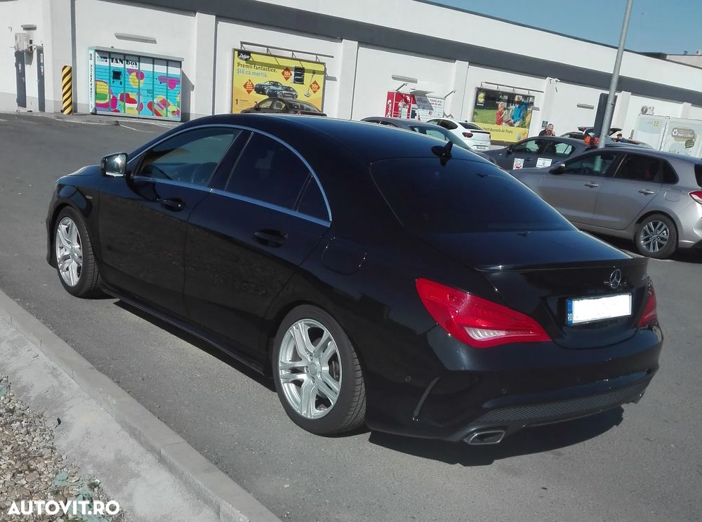 Mercedes-Benz CLA AMG Line - 4