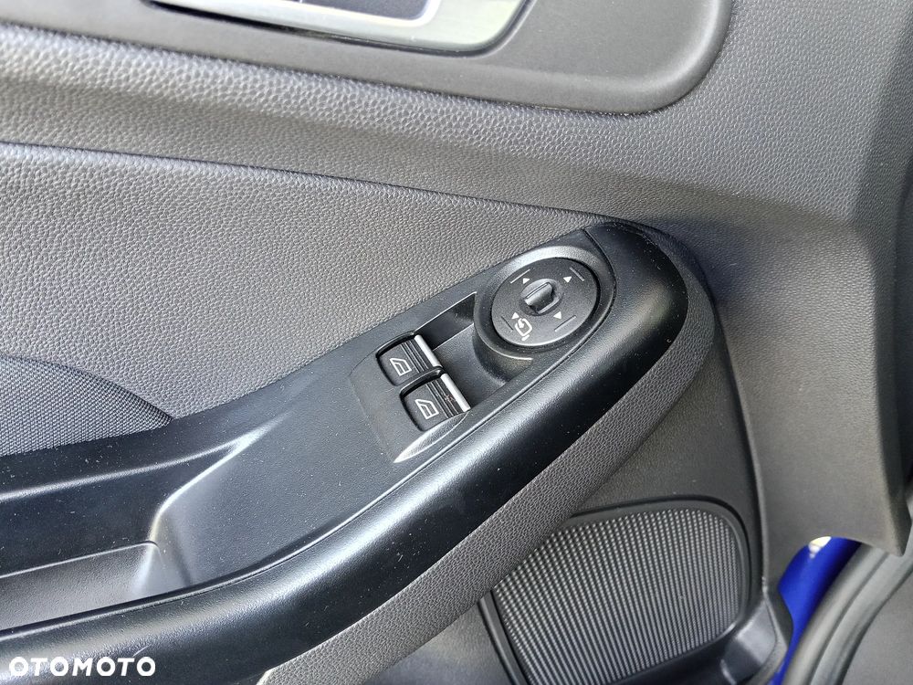 Ford Fiesta 1.25 Celebration - 16