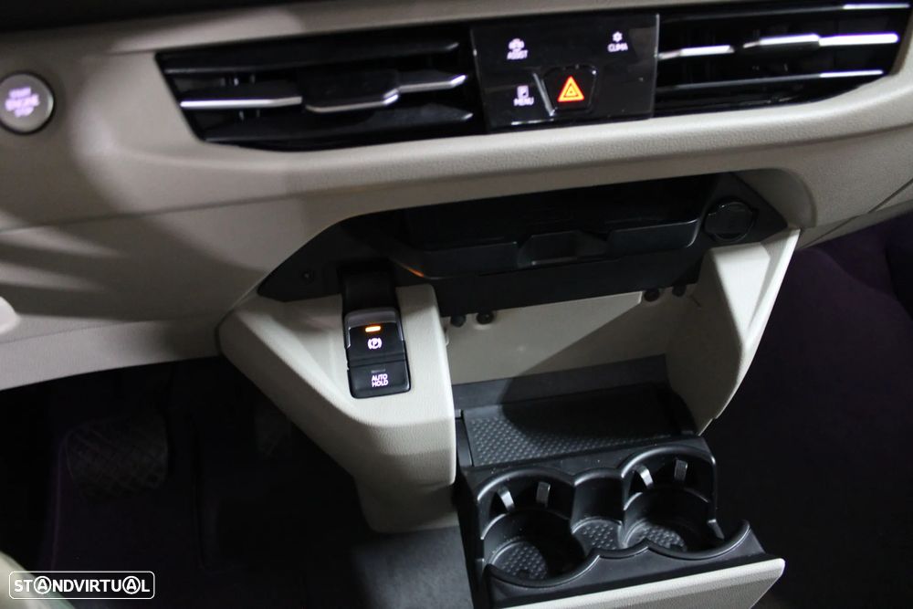 VW Multivan 2.0 TDI Life DSG - 22