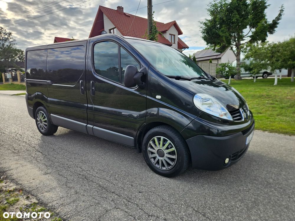 Renault TRAFIC - 7