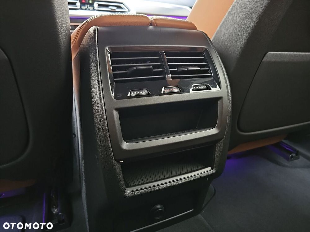 BMW X5 - 26