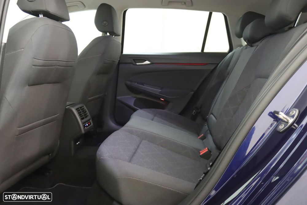 VW Golf Variant 2.0 TDi SCR Life - 11