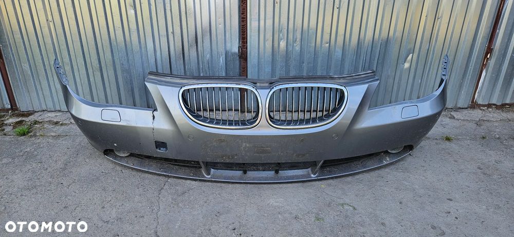 BMW 5 E60 E61 2003-2007 Kompletny zderzak przód Zderzak przedni pod czujniki parkowania PDC XENON spryskiwacze  KOLOR Silbergrau - 3