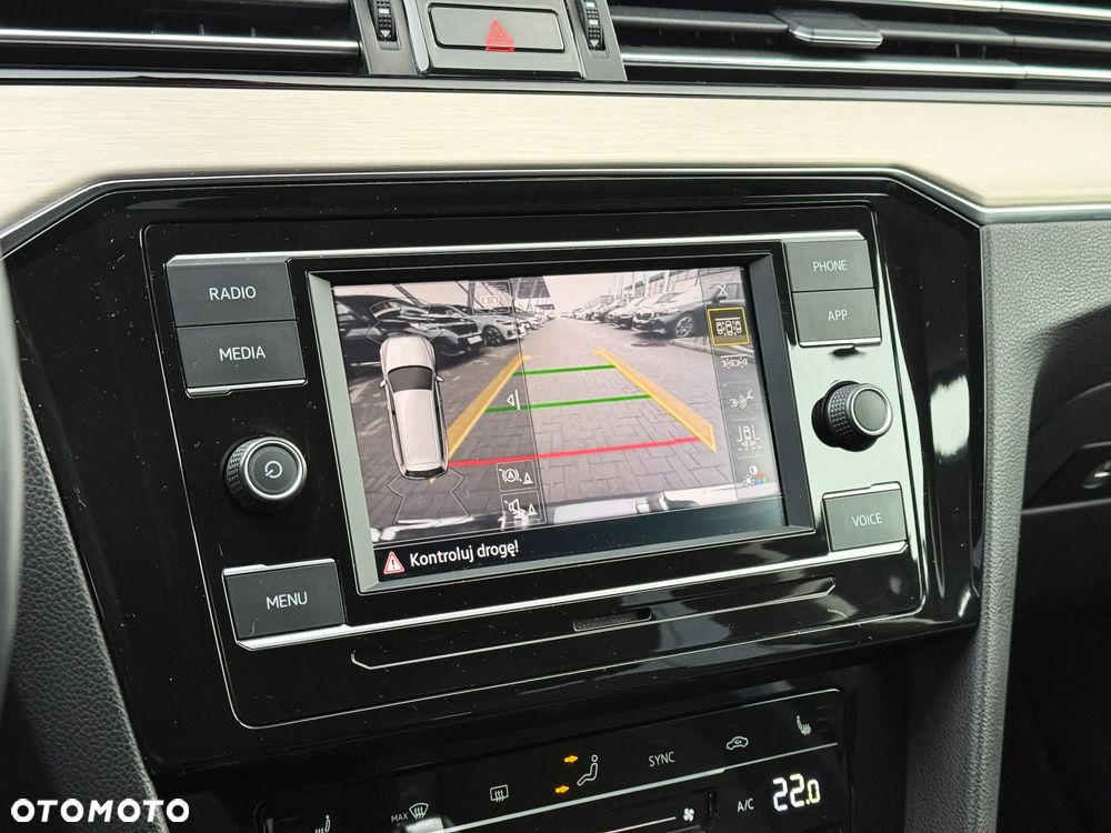 Volkswagen Passat 2.0 TSI Elegance DSG - 33