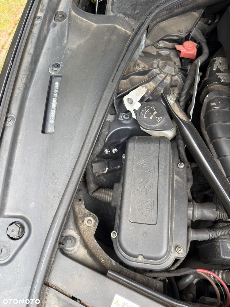 BMW Seria 5 520d - 15