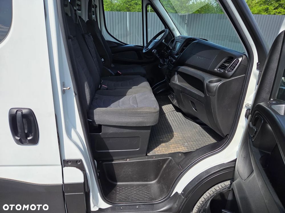 Iveco Daily - 18