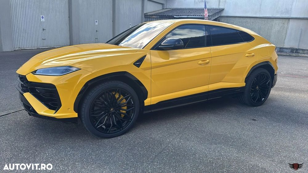 Lamborghini URUS - 1