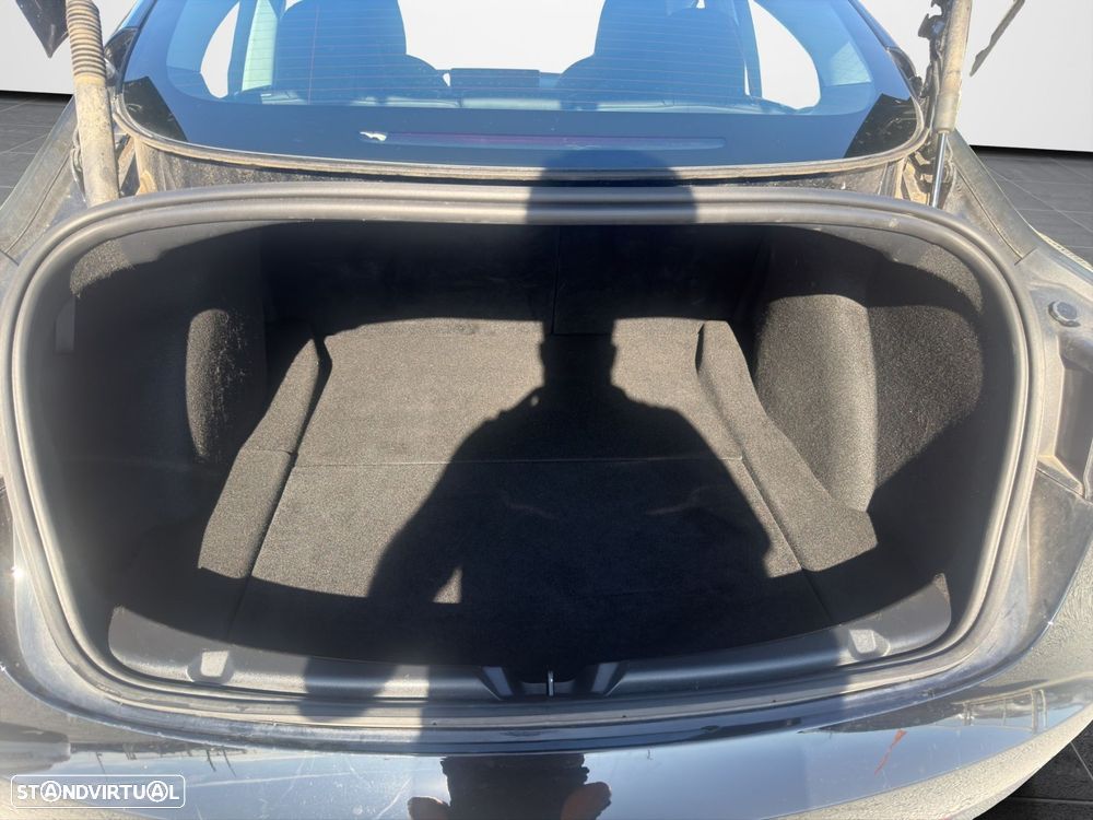 Tesla Model 3 Long Range Tração Integral - 21