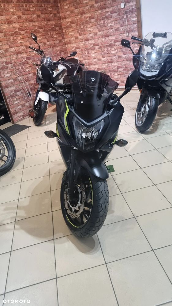 Honda CBR - 3