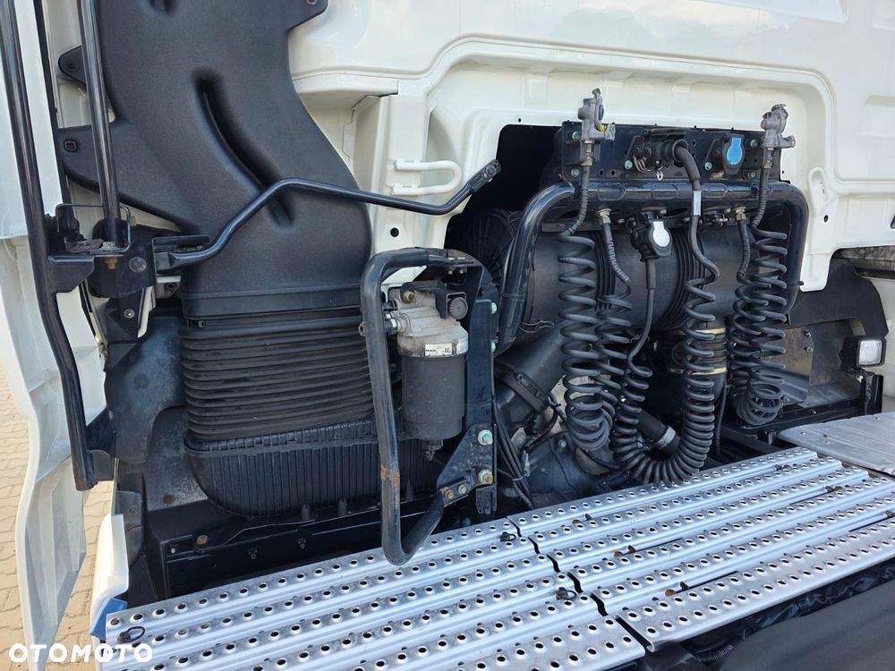 MAN TGX / 18.470 / EURO 6 / XLX / RETARDER - 28