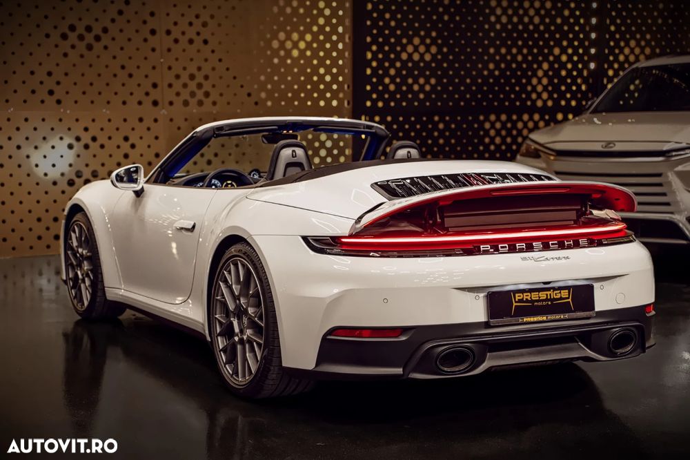 Porsche 911 Carrera PDK - 4