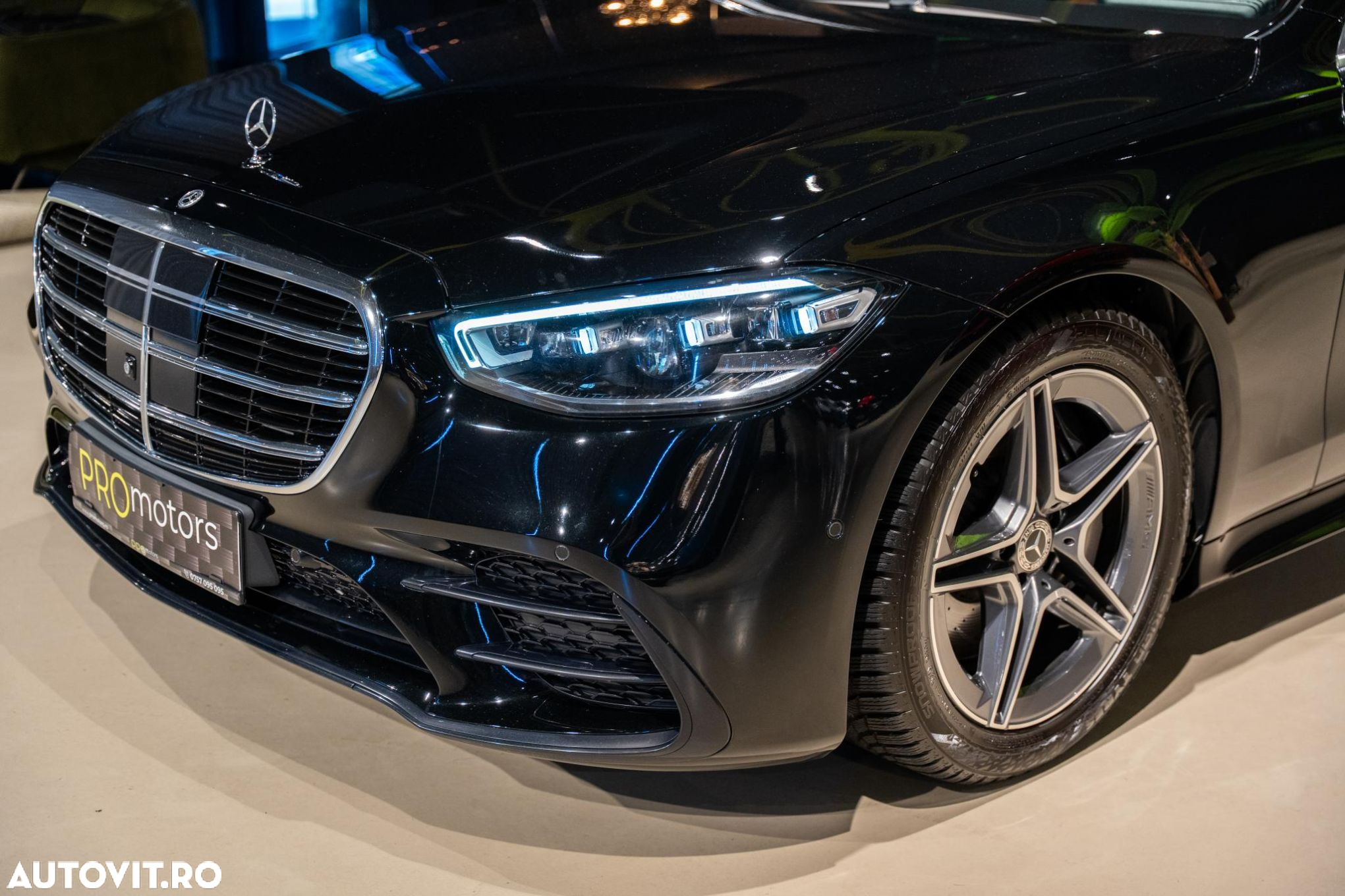 Mercedes-Benz S - 9