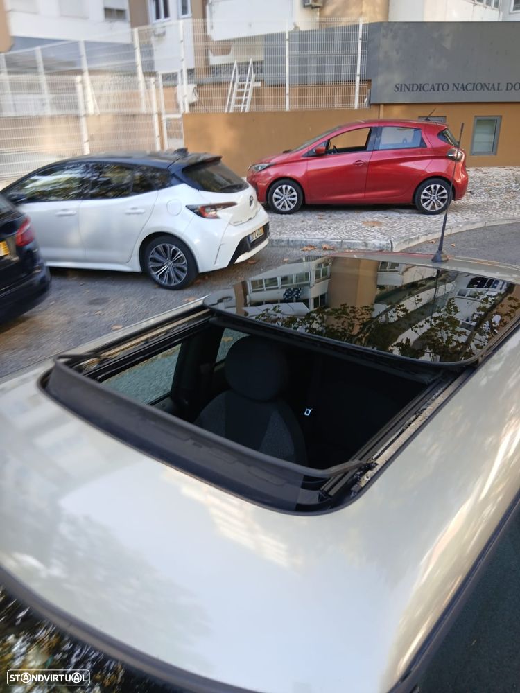 MINI 3 Portas One - 14