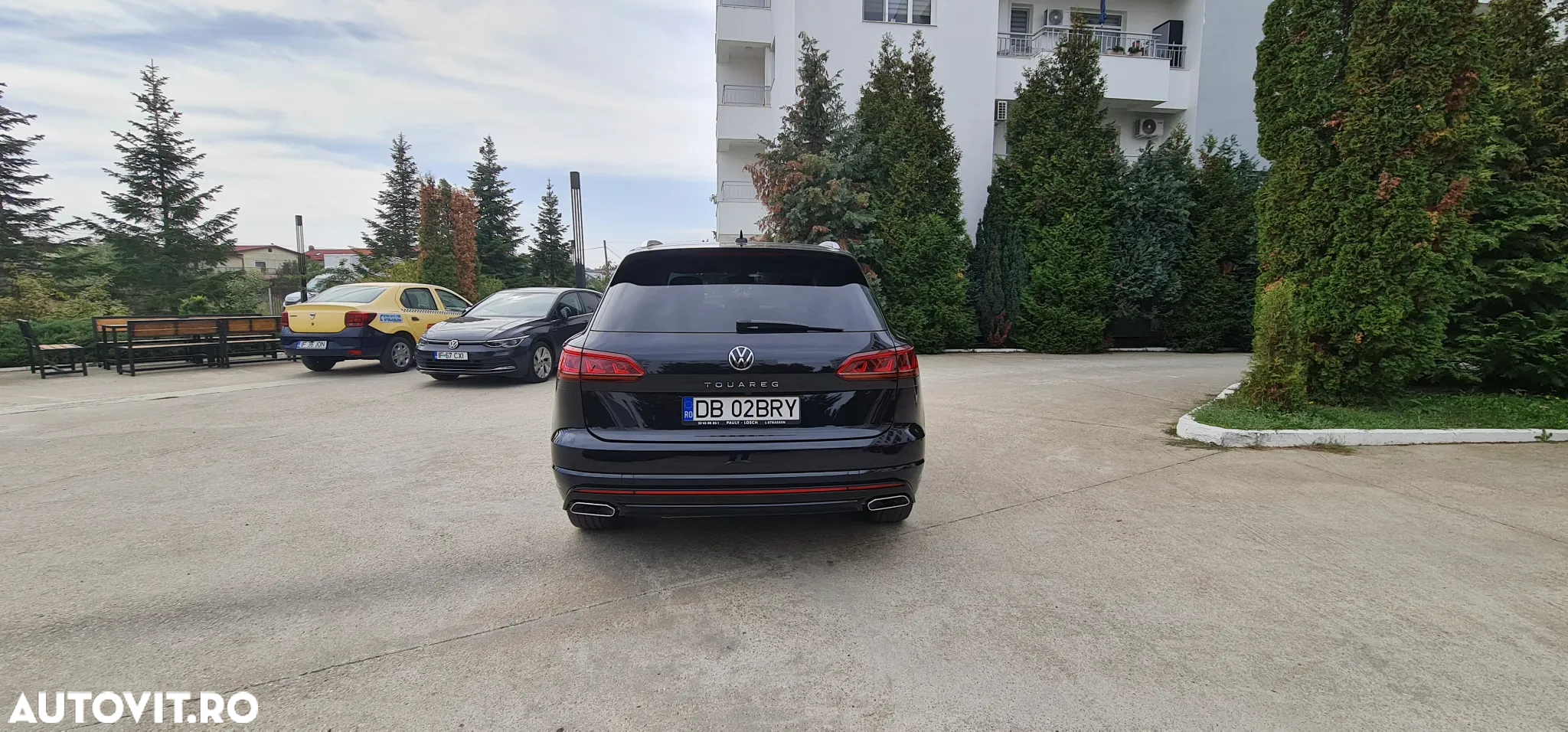 Volkswagen Touareg 3.0 V6 TDI 4Motion DPF Automatik R-Line - 17