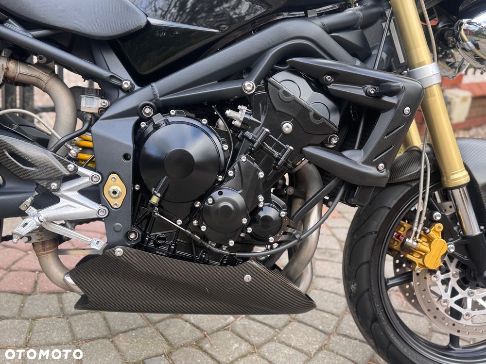 Triumph Street Triple - 13