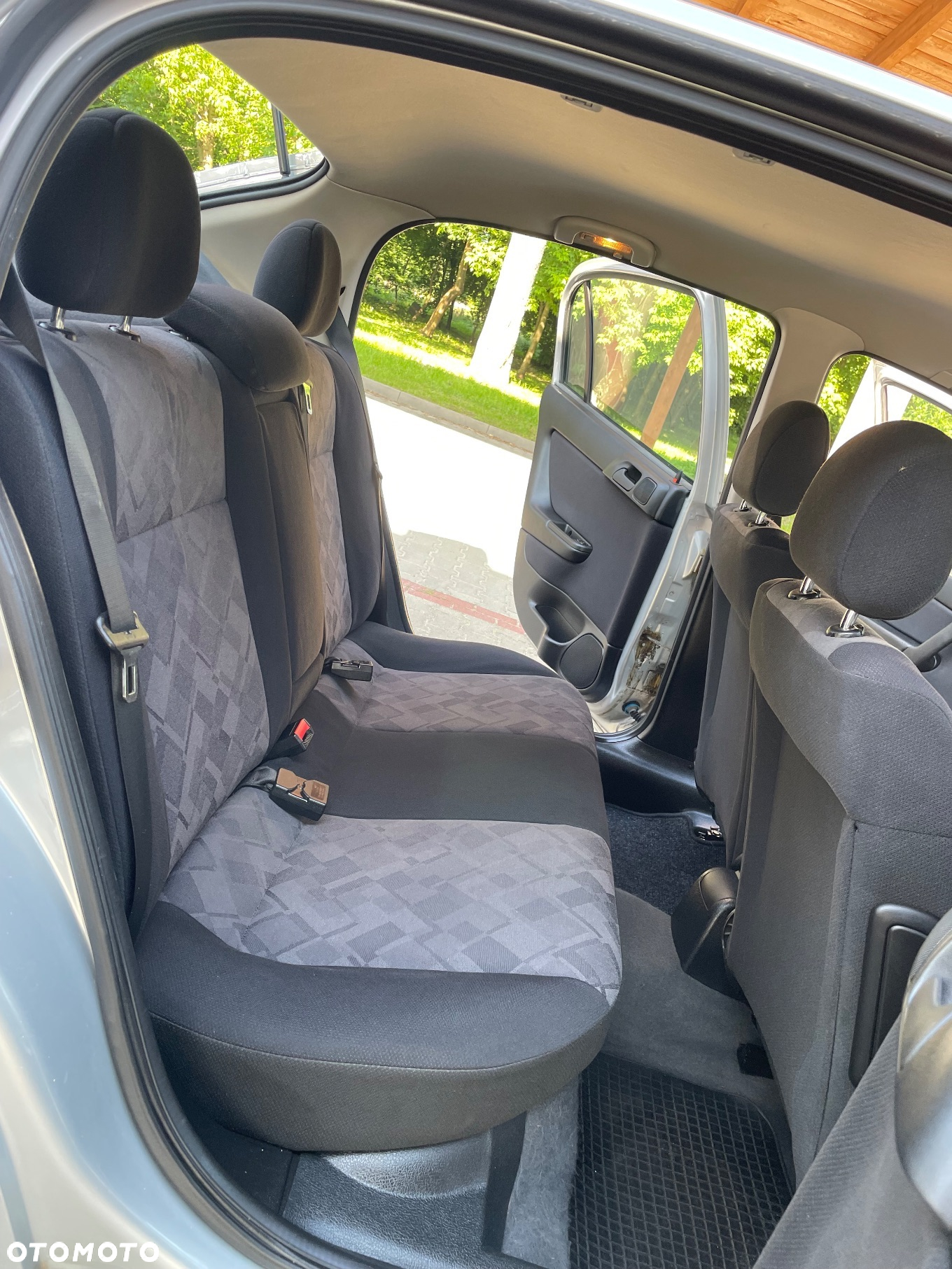 Opel Astra II 1.6 Elegance - 17