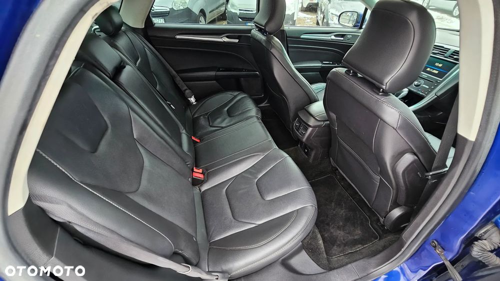 Ford Fusion 2.0 EcoBoost Titanium - 8