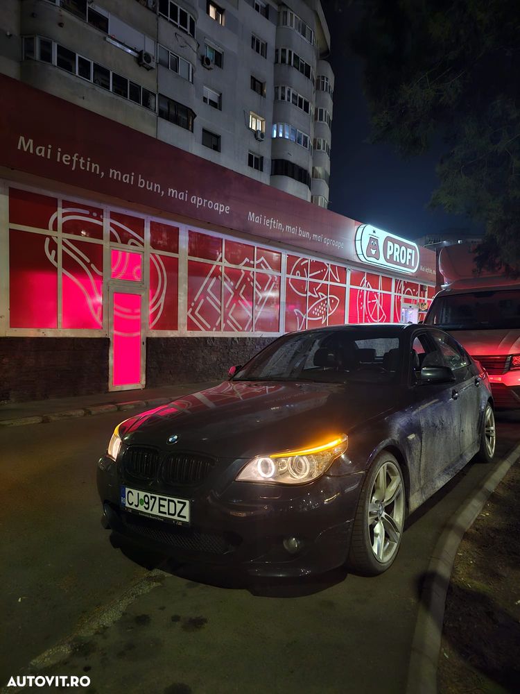 BMW Seria 5 520d - 18