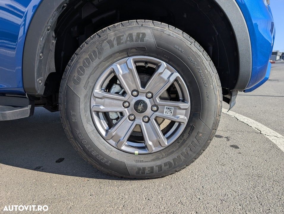 Ford Ranger - 12