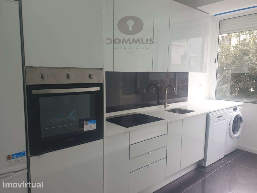 Apartamento T2 Totalmente Remodelado no Cacém - Grande imagem: 3/24