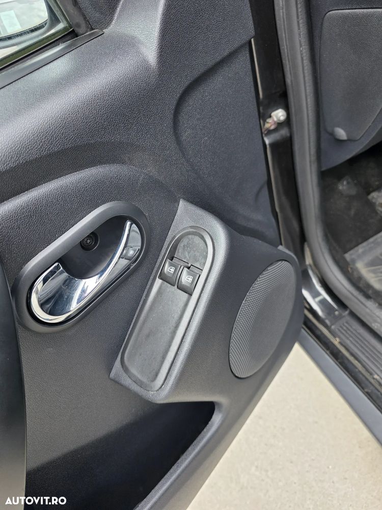 Dacia Duster dCi 110 FAP 4x2 Laureate - 9