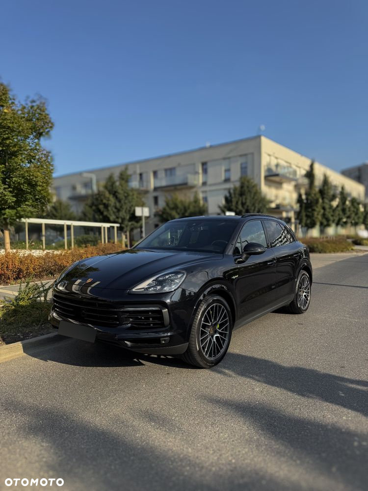 Porsche Cayenne Standard - 2