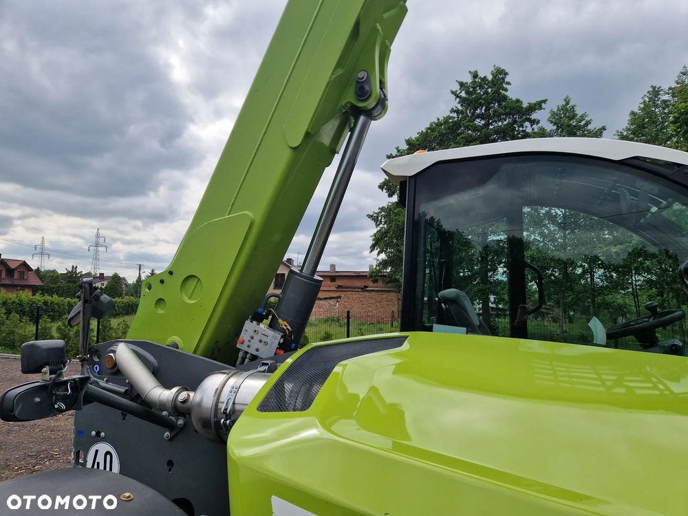 Claas SCORPION 732 - 22