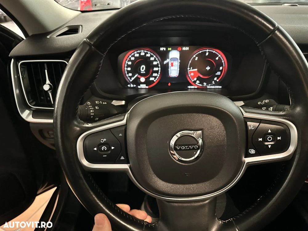 Volvo V60 D3 DRIVe Kinetic - 11