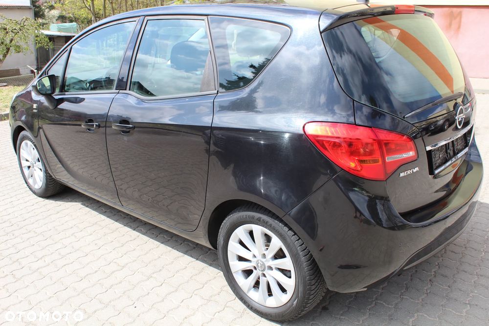 Opel Meriva - 10