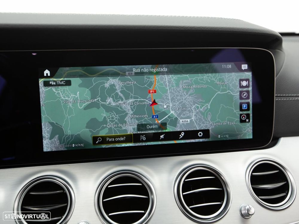 Mercedes-Benz E 300 de 4Matic 9G-TRONIC AMG Line - 30