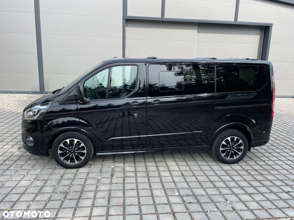 Ford Tourneo Custom 320 L1H1 VA Autm Sport - 27