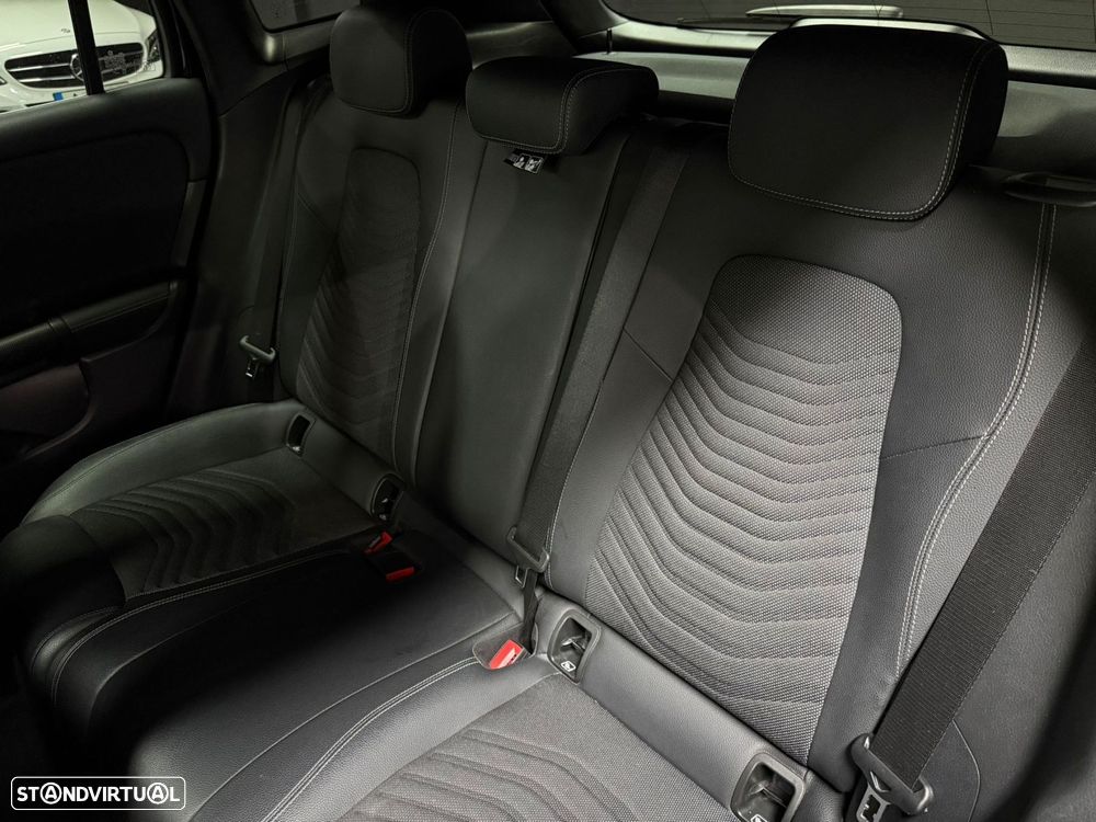 Mercedes-Benz GLA 250 - 11